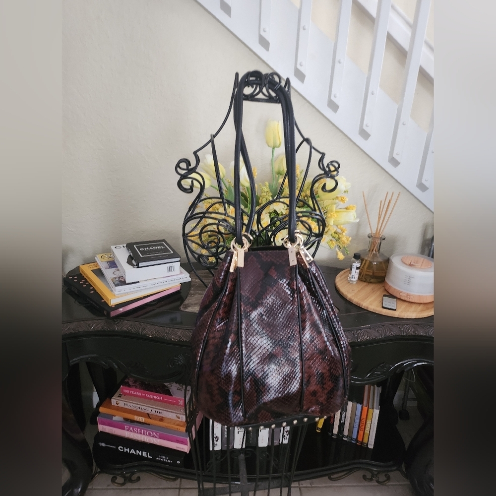 Uterque Leather shoulder / Crossbody bag